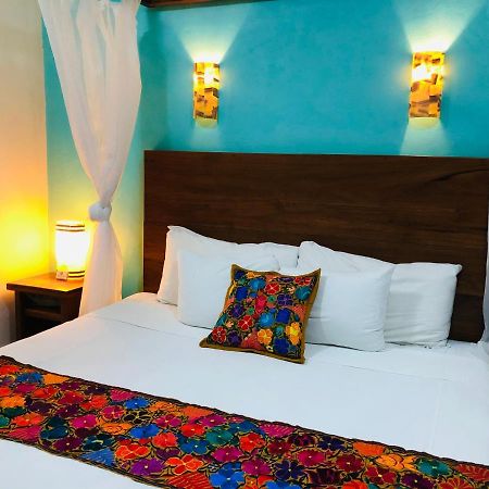 El Roble Nature Hotel & Lagoon บากาลาร์ ภายนอก รูปภาพ
